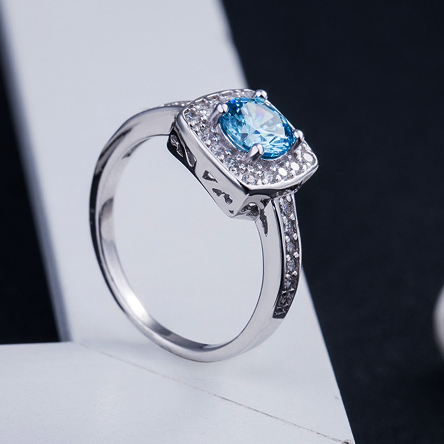 14k White Gold Plated 1 Ct Round Brilliant Blue Crystal Ring