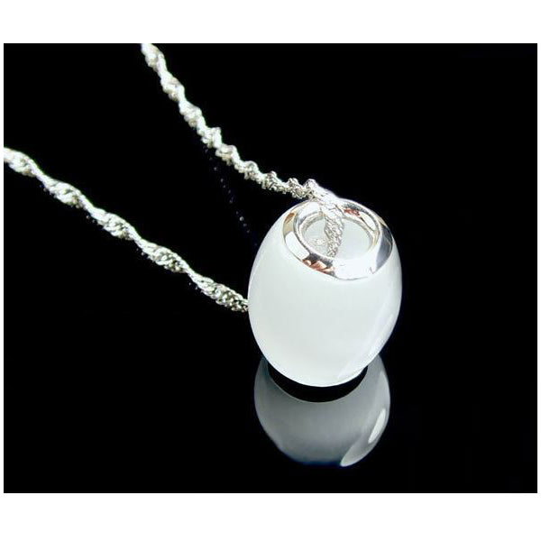 14K White Gold Plated Lucky Moonstone Pendant Necklace